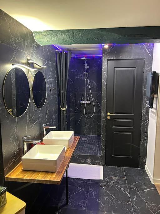 L'Etreinte, Gite De Charme Avec Jacuzzi Interieur Et Sauna Guéméné-sur-Scorff Dış mekan fotoğraf